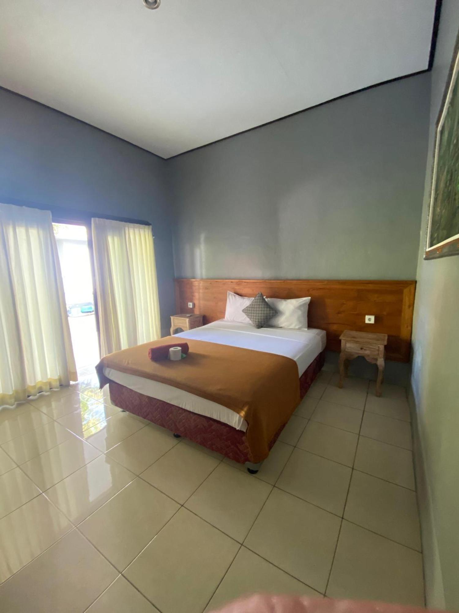 Hotel Pondok Dedik Canggu Esterno foto